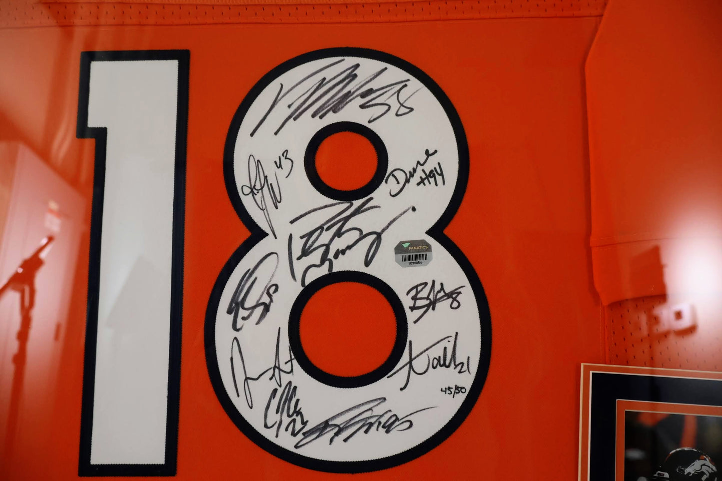 Peyton Manning Signed With 9 other Superbowl 50 Jersey
