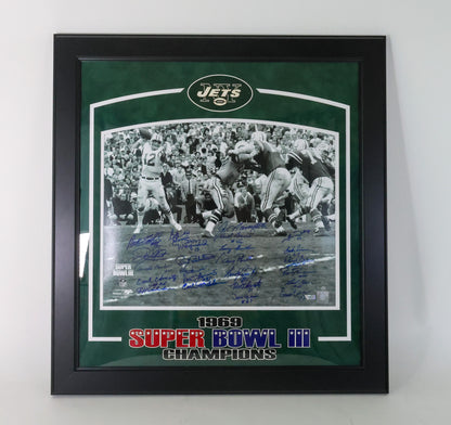 SB III champs New York Jets Autographed 16"x20" Framed Photo Fanatics COA